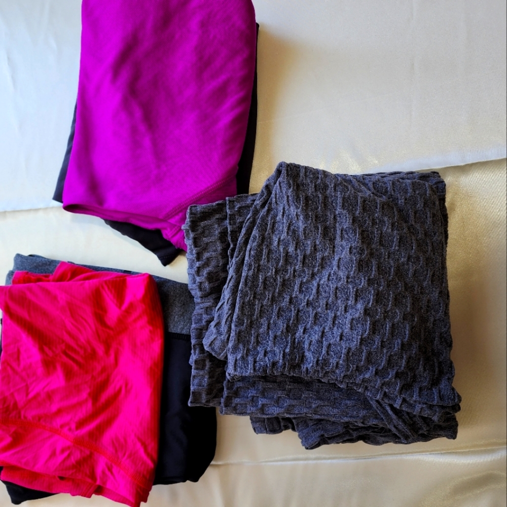 3 sets of gym clothes for 15 size large